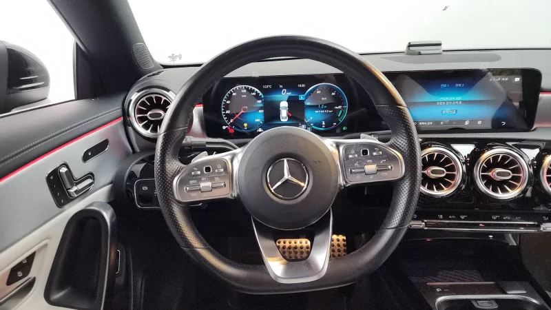 Mercedes-Benz CLA-Class