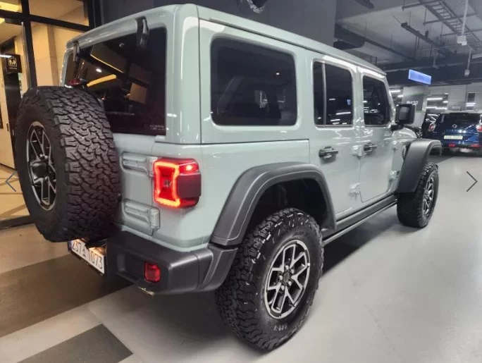 Jeep WRANGLER