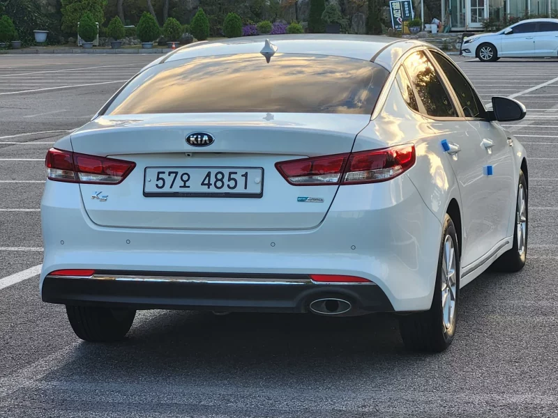 Kia K5