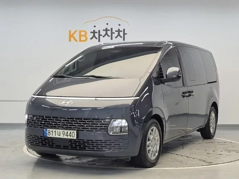 Hyundai Staria
