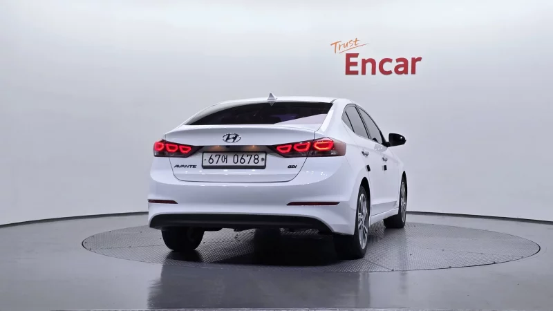 Hyundai AVANTE