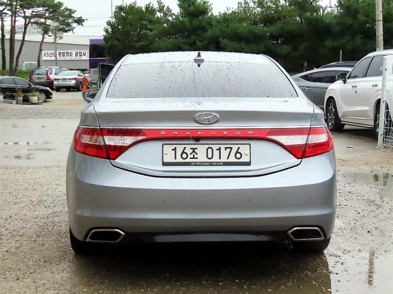 Hyundai Grandeur