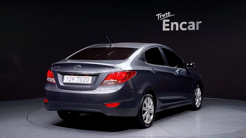 Hyundai Accent