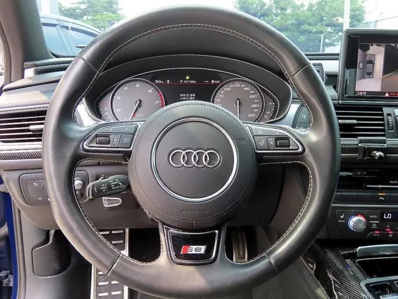 Audi S6