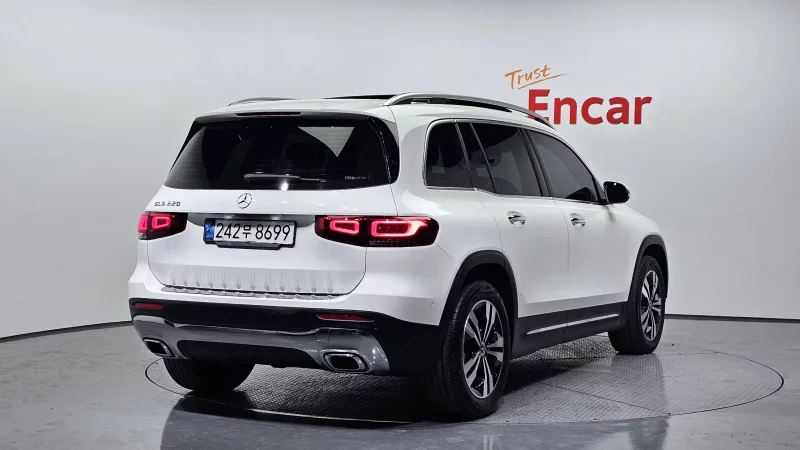 Mercedes-Benz GLB-Class