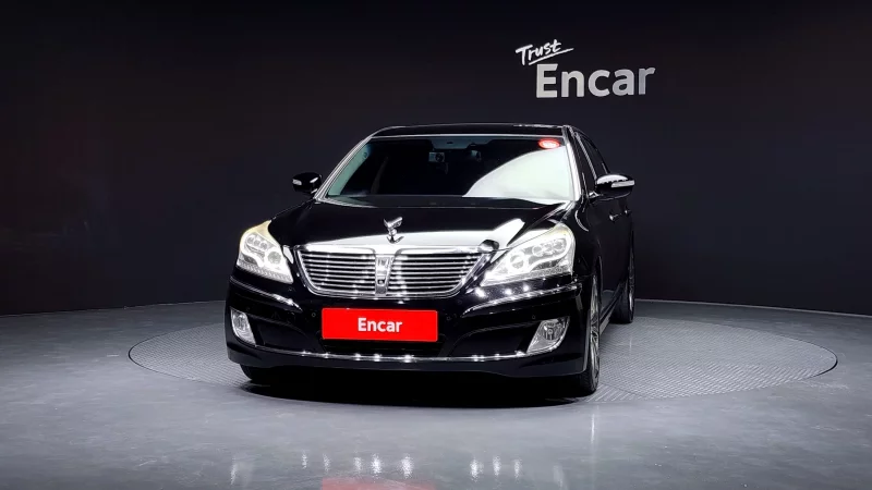 Hyundai Equus