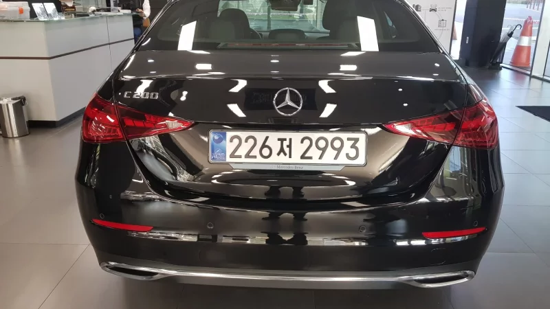 Mercedes-Benz C-Class