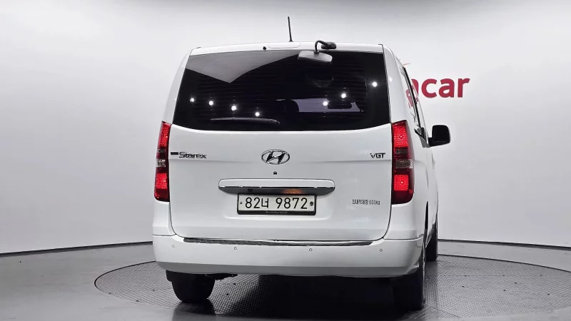 Hyundai Grand Starex