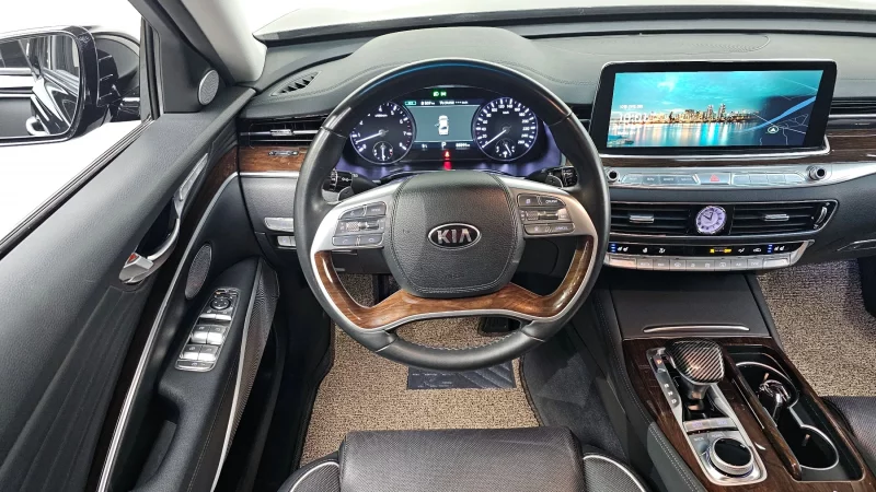 Kia K9