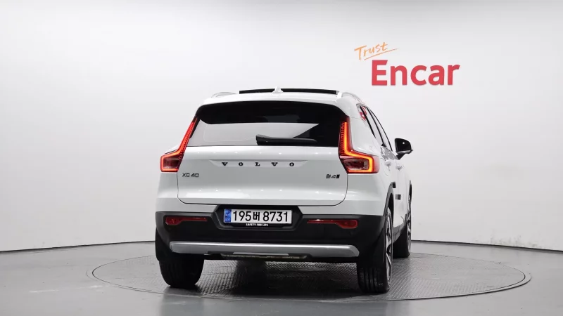 Volvo XC40