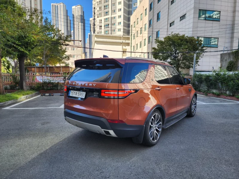 Land Rover DISCOVERY