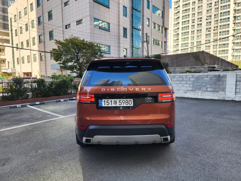Land Rover DISCOVERY
