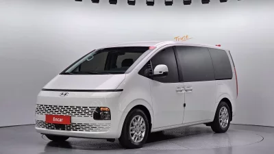 Hyundai Staria