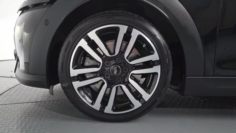 MINI Cooper Convertible