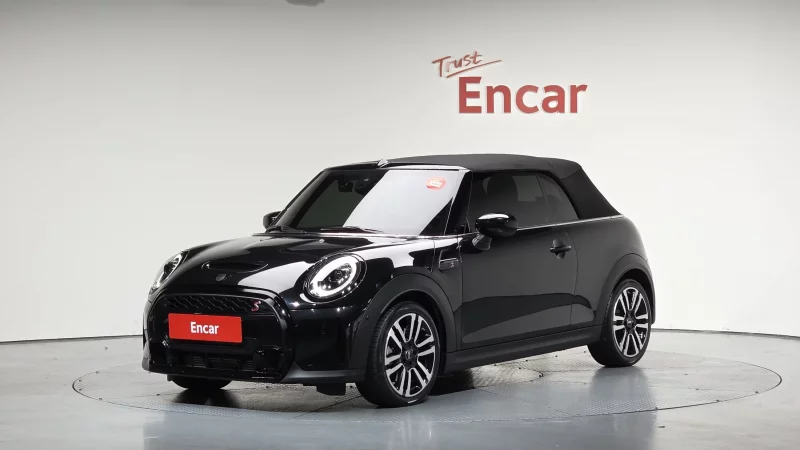 MINI Cooper Convertible