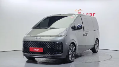 Hyundai Staria