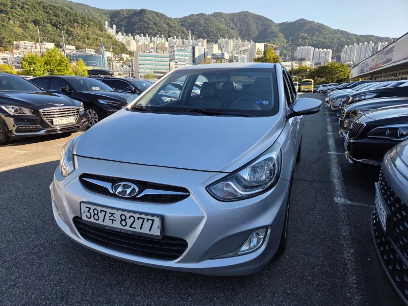 Hyundai Accent