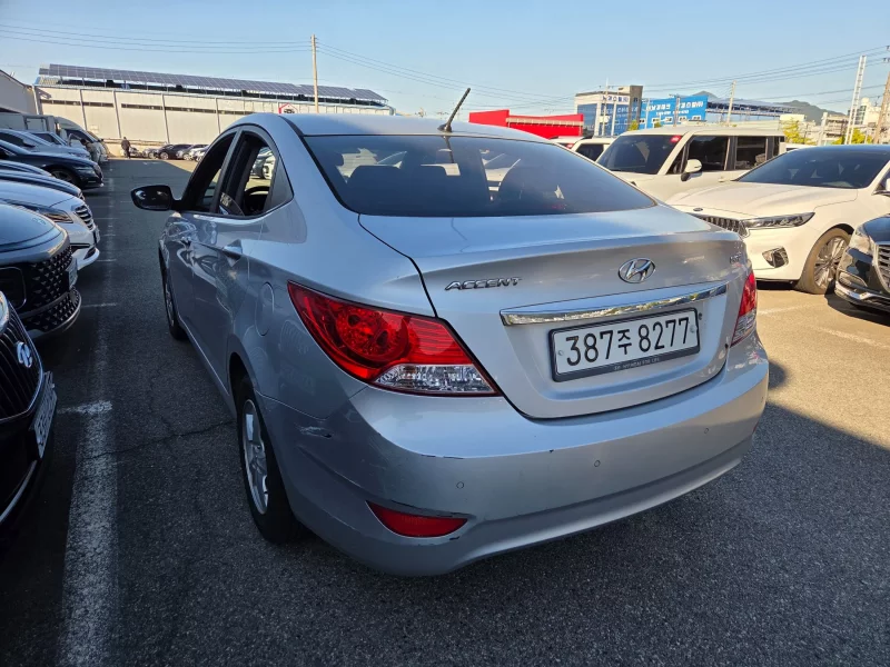 Hyundai Accent