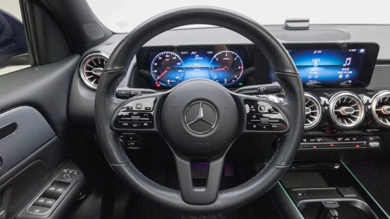 Mercedes-Benz GLB-Class