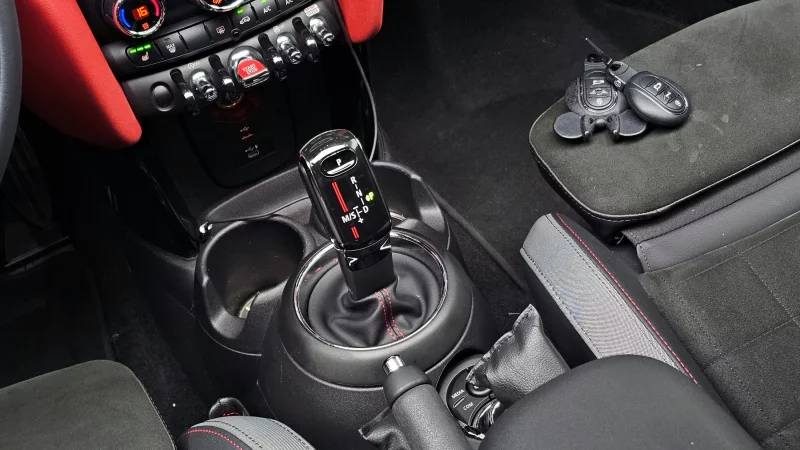 MINI Cooper Convertible