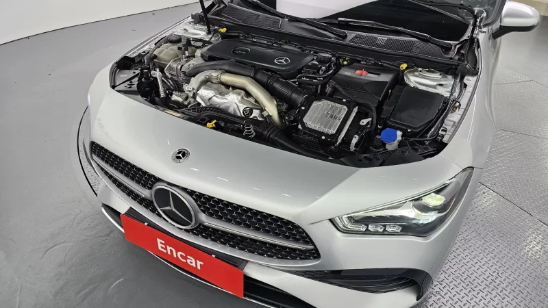 Mercedes-Benz CLA-Class