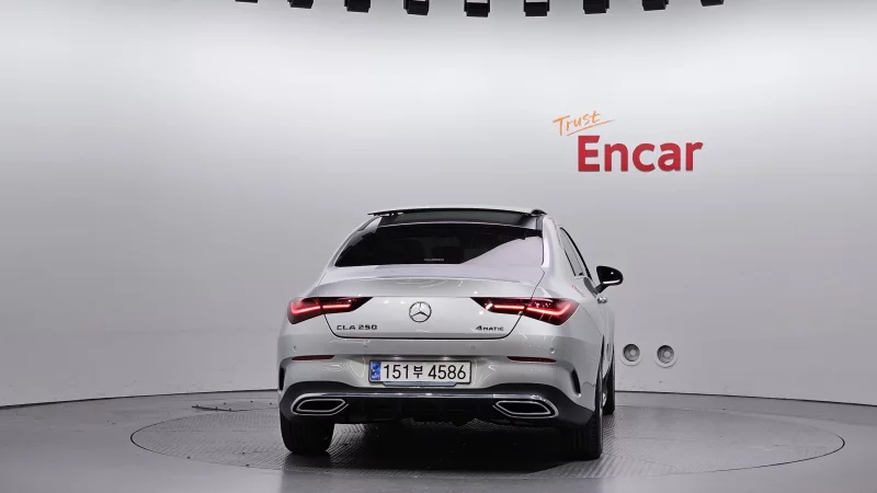 Mercedes-Benz CLA-Class