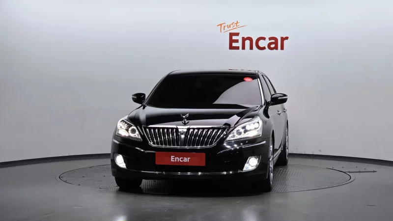 Hyundai Equus