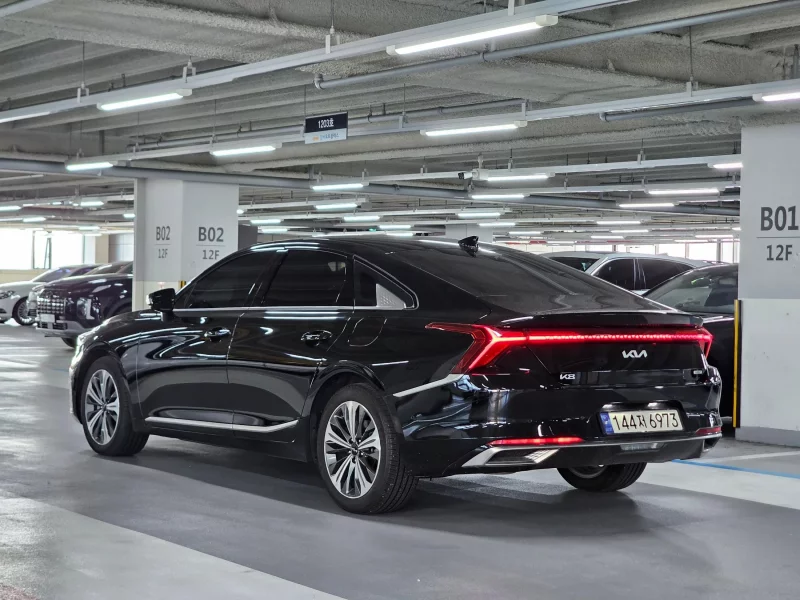 Kia K8