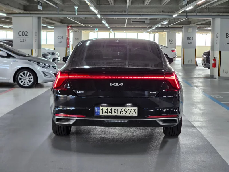 Kia K8