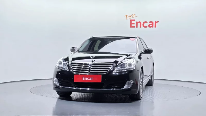 Hyundai Equus