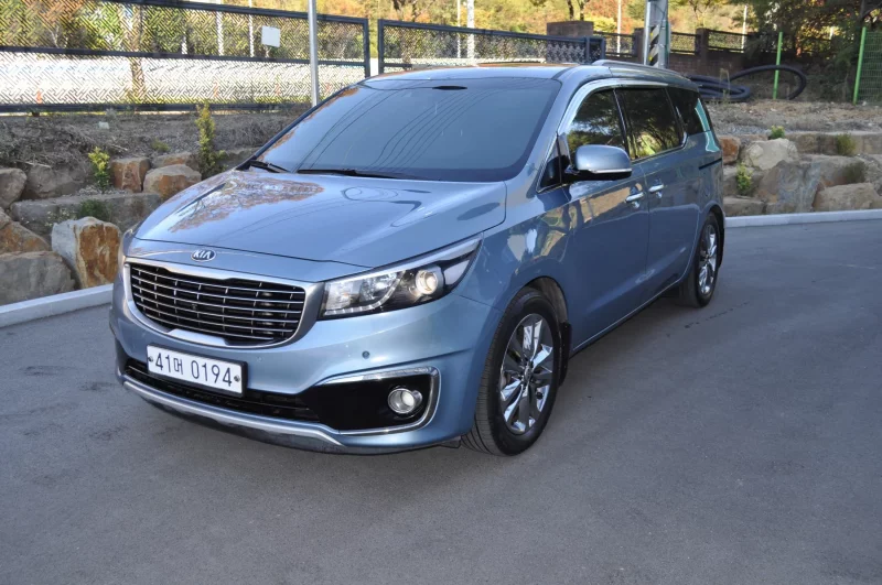 Kia Carnival
