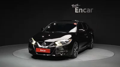 Nissan MAXIMA