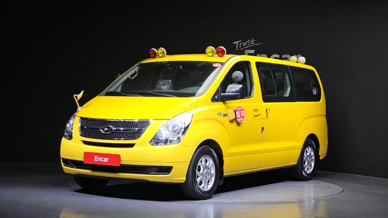 Hyundai Grand Starex