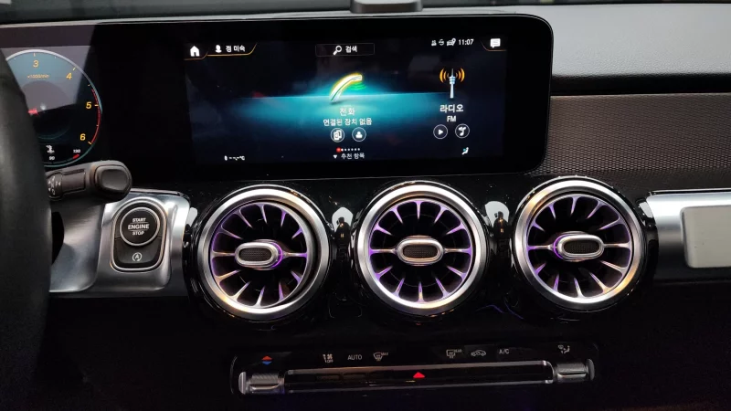 Mercedes-Benz GLB-Class