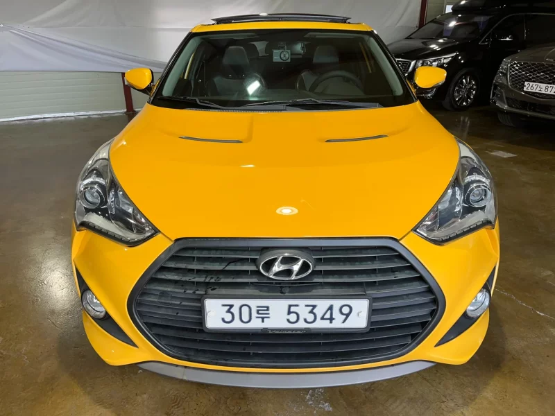 Hyundai Veloster