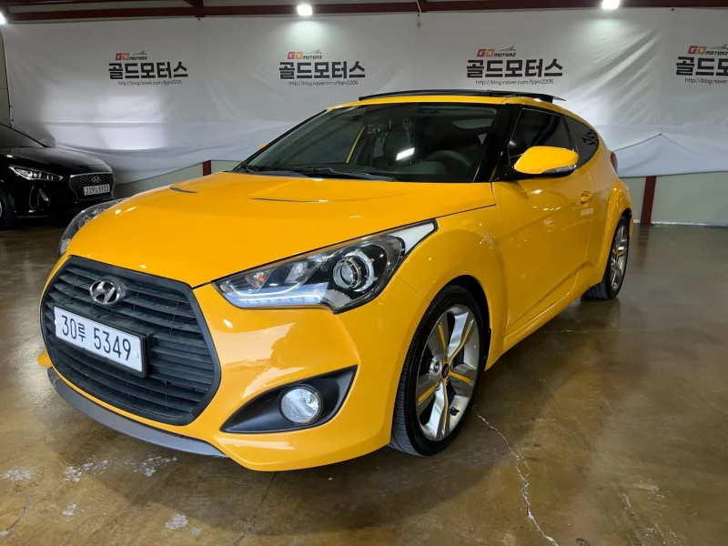 Hyundai Veloster