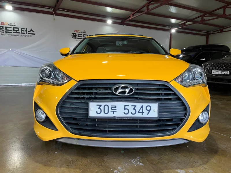Hyundai Veloster