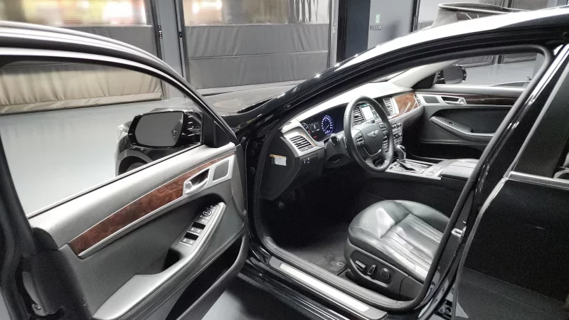 Hyundai Genesis