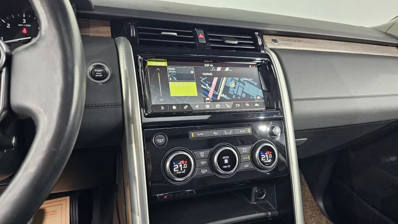 Land Rover DISCOVERY