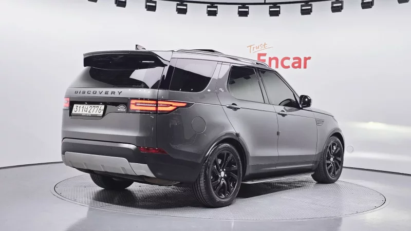 Land Rover DISCOVERY