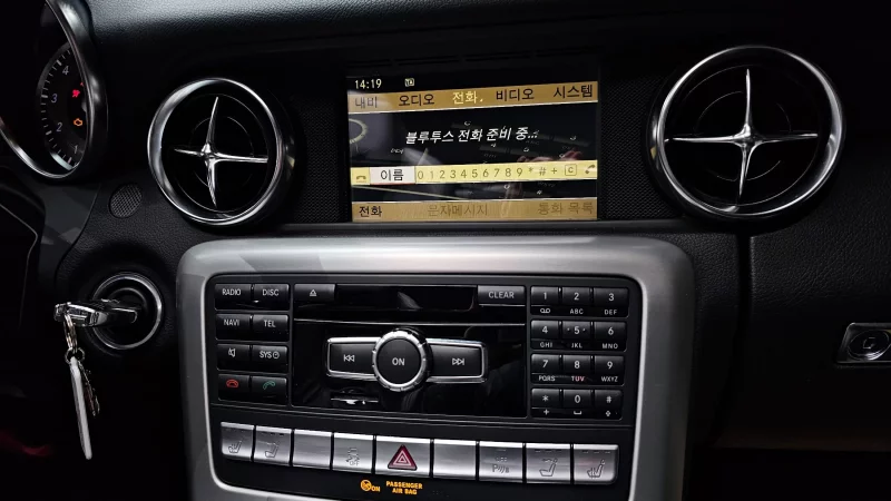 Mercedes-Benz SLK-Class