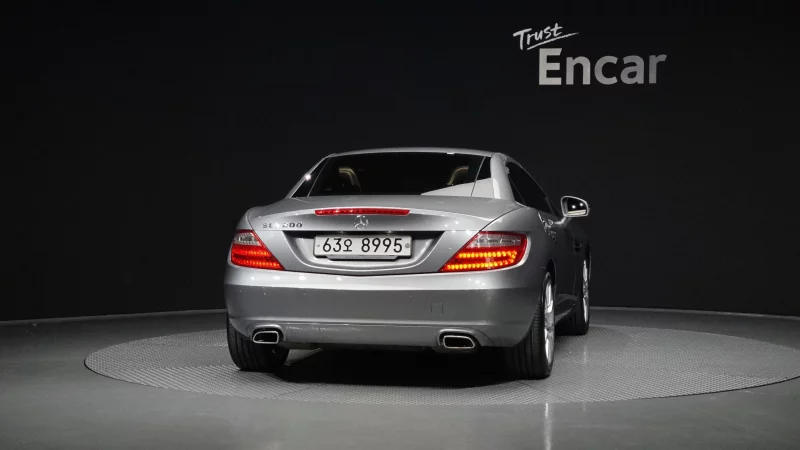 Mercedes-Benz SLK-Class