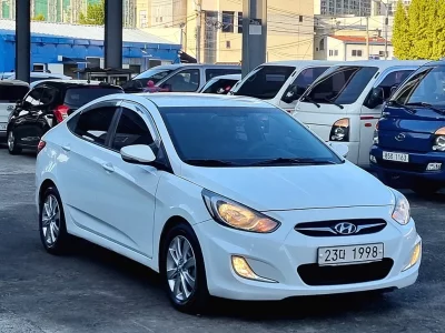 Hyundai Accent