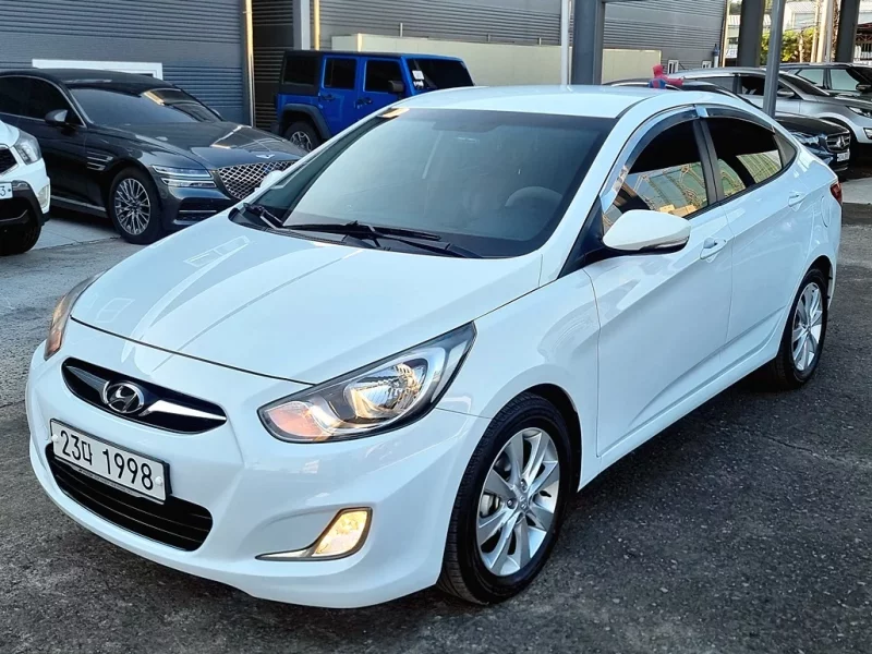 Hyundai Accent