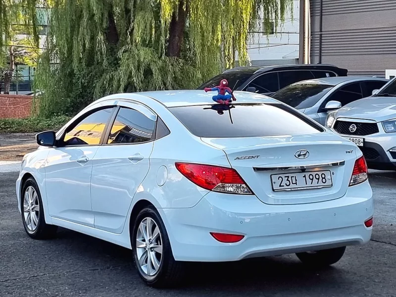 Hyundai Accent
