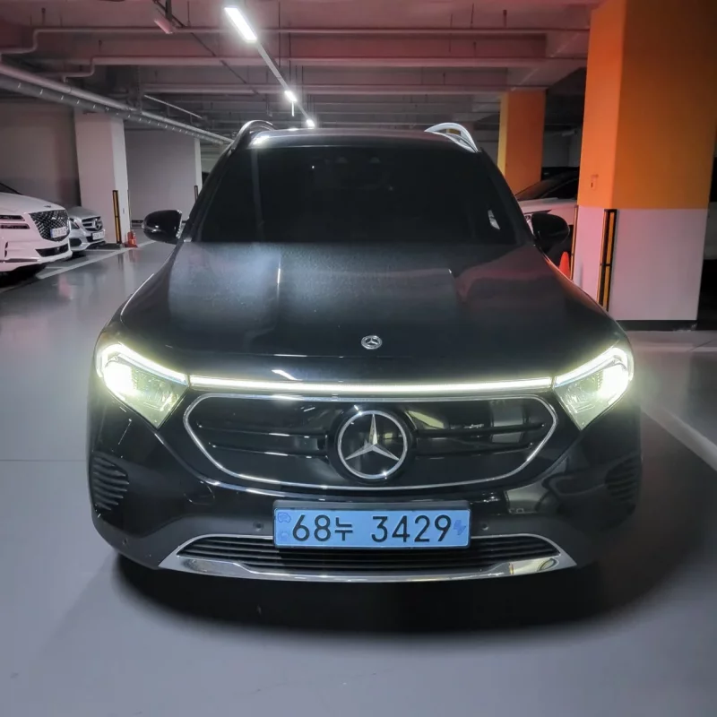 Mercedes-Benz EQB