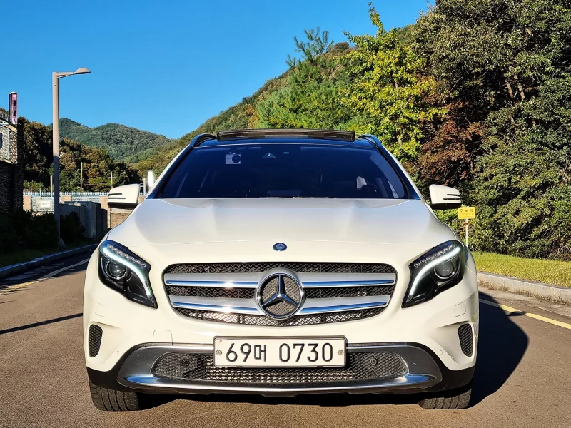 Mercedes-Benz GLA-Class