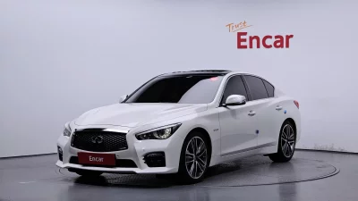 Infiniti Q50