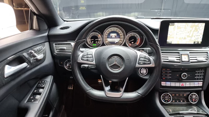 Mercedes-Benz CLS-Class