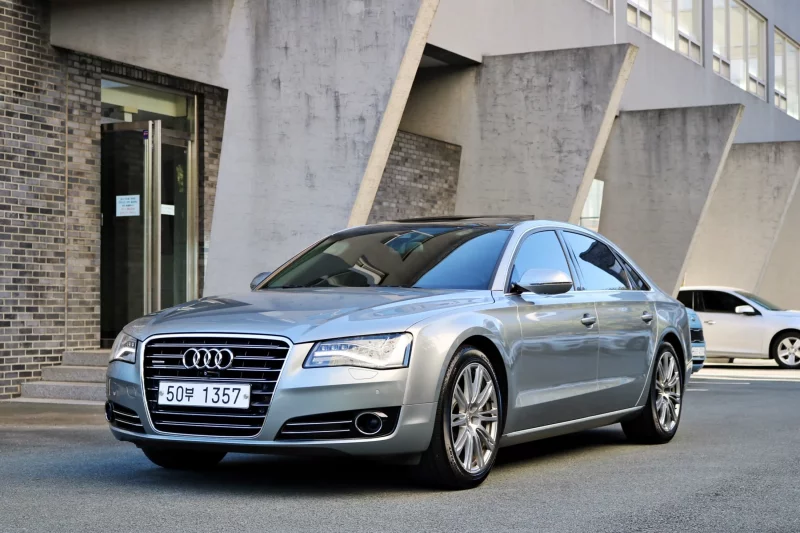 Audi A8